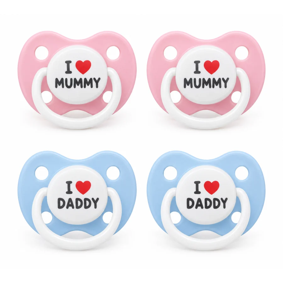 KI-Symbolbild, nicht das Originalprodukt: MAM „I love Mummy“ & „I love Daddy“ (4er-Set)